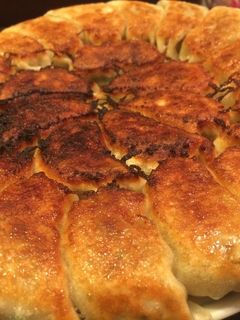 シンプル☆ボリューミー エビニラ餃子-レシピのメイン写真