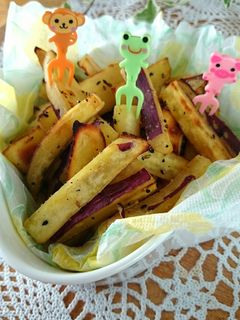 薩摩芋でおやつ☆揚げないフライドポテト★-レシピのメイン写真