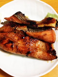 簡単♪漬けるだけ♪鮭のにんにく醤油漬け♪-レシピのメイン写真