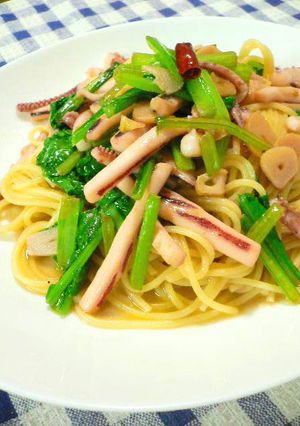 一夜干しのイカと小松菜のスパゲッティ--レシピのメイン写真