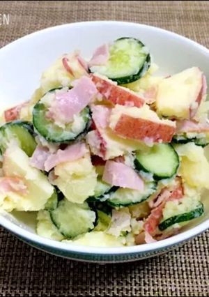【 りんご入りのポテトサラダ♪ 】-レシピのメイン写真