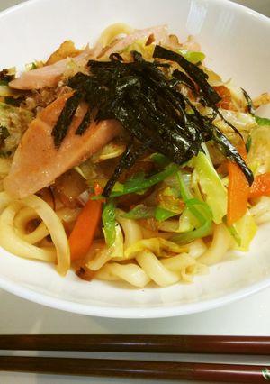 簡単☆焼きうどん　魚肉ソーセージでね♪-レシピのメイン写真