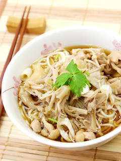 舞茸、えのきと鶏のポカポカ素麺-レシピのメイン写真