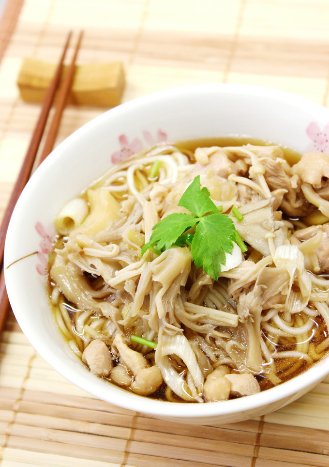 舞茸、えのきと鶏のポカポカ素麺-レシピのメイン写真