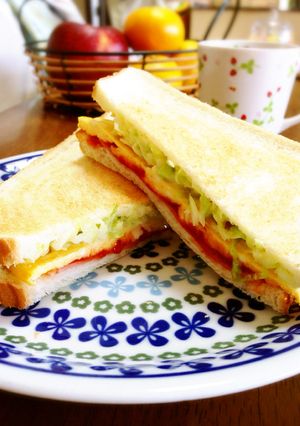 甘いコールスローのハム卵サンド-レシピのメイン写真