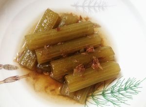 ふきの煮物♪下ごしらえの説明付き☆-レシピのメイン写真