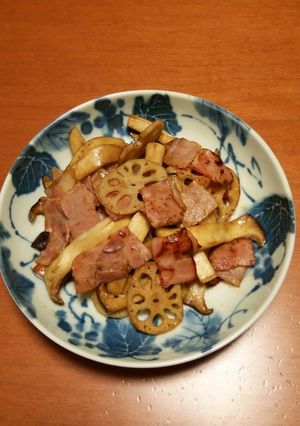 簡単！エリンギと蓮根の醤油にんにく炒め-レシピのメイン写真