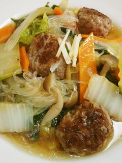 白菜と肉団子の中華風スープ 春雨入り♬-レシピのメイン写真