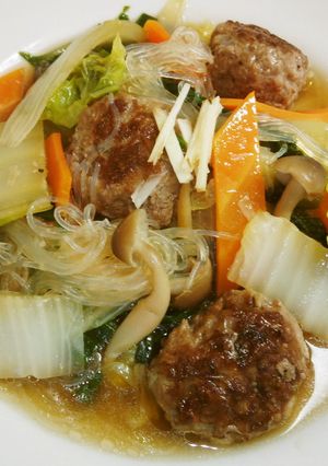 白菜と肉団子の中華風スープ　春雨入り♬-レシピのメイン写真