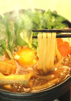 讃岐うどんで名古屋名物味噌煮込みうどん-レシピのメイン写真