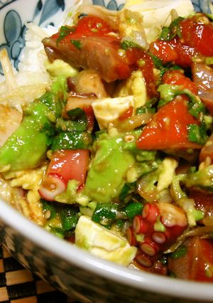 海鮮アボカドユッケ丼 (^^♪-レシピのメイン写真