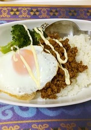ハンバーグにしないロコモコ丼-レシピのメイン写真