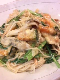 鮭フレーク☆秋のクリームパスタ-レシピのメイン写真