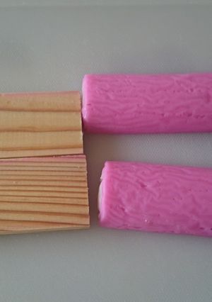 かまぼこを綺麗に板から外す方法-レシピのメイン写真