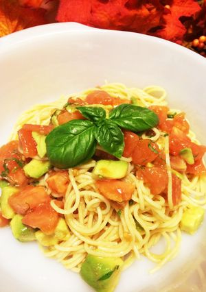 トマトとアボカドの冷製パスタ-レシピのメイン写真