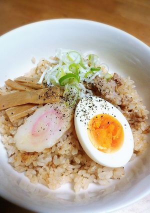 ラーメンスープで炊き込みご飯丼♡-レシピのメイン写真