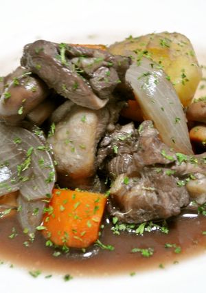 チキンの赤ワイン煮込み-レシピのメイン写真