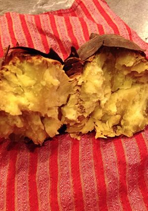 キャンプ！焚き火の番人⁉︎焼き芋ちゃん-レシピのメイン写真