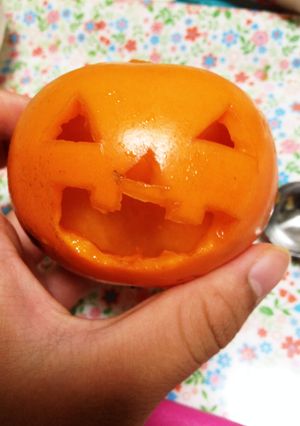 柿で楽しくハロウィン気分を(*^^*)-レシピのメイン写真