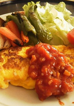 くるみトマトソースがけオムレツ-レシピのメイン写真