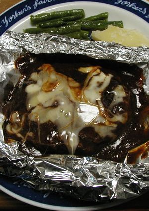 コ○ス風ハンバーグの包み焼き♪ソースが◎-レシピのメイン写真