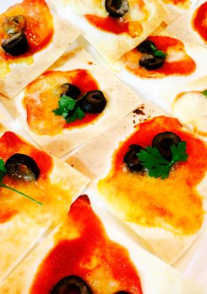 春巻きの皮で簡単ミニピザ♪-レシピのメイン写真