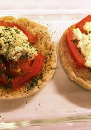 簡単！イングリッシュマフィンのトマトピザ-レシピのメイン写真