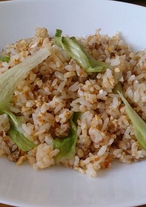 シャキシャキレタスの豚挽き肉チャーハン-レシピのメイン写真