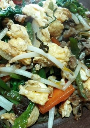 野菜が主役！牛肉と大根葉のオイスター炒め-レシピのメイン写真