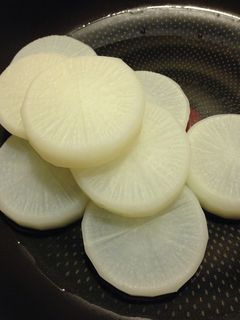 美味しくする為のひと手間♡大根の下ゆで-レシピのメイン写真