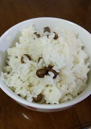 もっちり♪むかごご飯-レシピのメイン写真