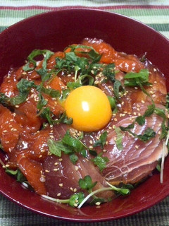 パパが喜ぶ☆マグロとサーモンのユッケ丼-レシピのメイン写真