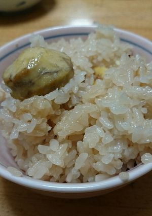 食べ過ぎ注意！炊飯器でホクホク栗おこわ-レシピのメイン写真
