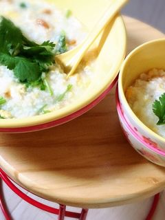 シャンツァイ(パクチー)と仙台麩の中華粥-レシピのメイン写真