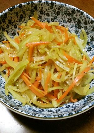 茎レタス(山クラゲ)のキンピラ-レシピのメイン写真