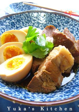 半熟卵と・・・、豚の角煮。-レシピのメイン写真