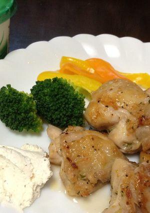 鶏もも肉の黒胡椒レモン☆クリームチーズ添-レシピのメイン写真