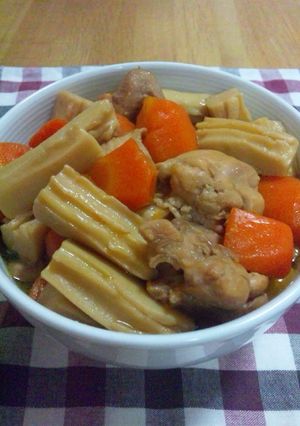 簡単☆鶏もも肉とかくふと人参の煮物♪-レシピのメイン写真