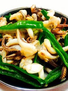 水イカ下足とししとうのバター炒め★-レシピのメイン写真