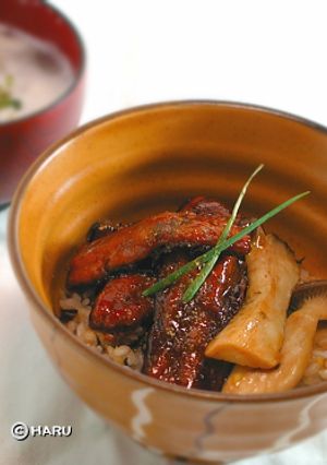 ひじき入りご飯で秋刀魚の蒲焼丼-レシピのメイン写真