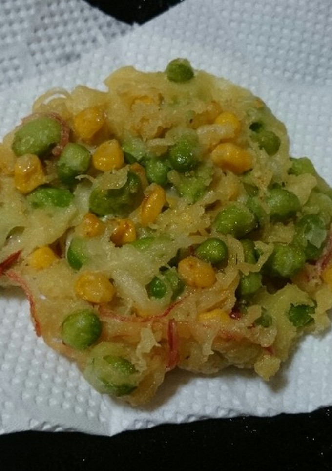 簡単♪枝豆とコーンとかにかまのかき揚げ-レシピのメイン写真