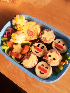 一口サイズ☆アンパンマンのおにぎり弁当-レシピのメイン写真
