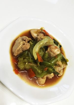 焼肉のタレで簡単キャベツと鶏肉の甘辛煮-レシピのメイン写真