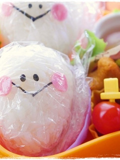 おばけちゃんnoラップおにぎり☆キャラ弁-レシピのメイン写真