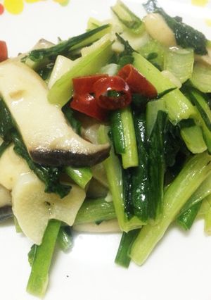 あり合わせ野菜で♪小松菜梅肉の中華炒めっ-レシピのメイン写真