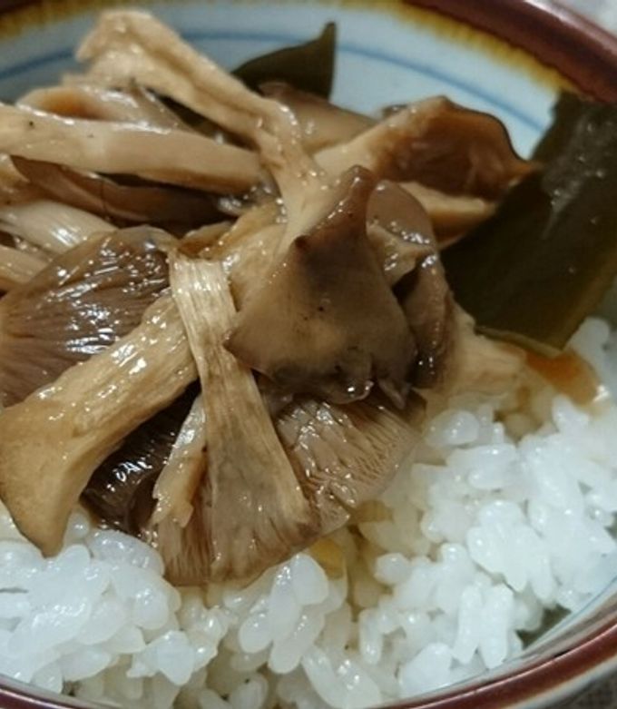 山採り・本しめじ丼 by 福井のおじじ 【クックパッド】 簡単おいしい