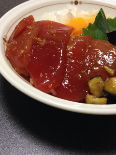 簡単!ちょっと贅沢なマグロ丼-レシピのメイン写真