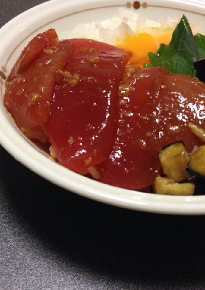 簡単！ちょっと贅沢なマグロ丼-レシピのメイン写真