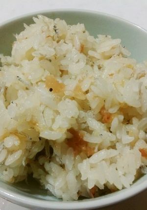 梅の炊き込みご飯-レシピのメイン写真