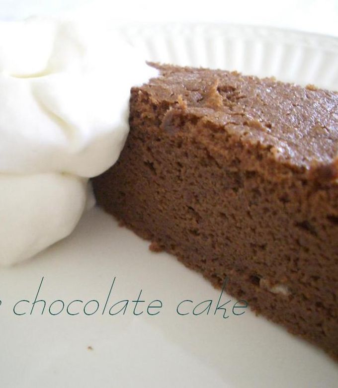 洋梨のチョコレートケーキ（スフレタイプ）-レシピのメイン写真